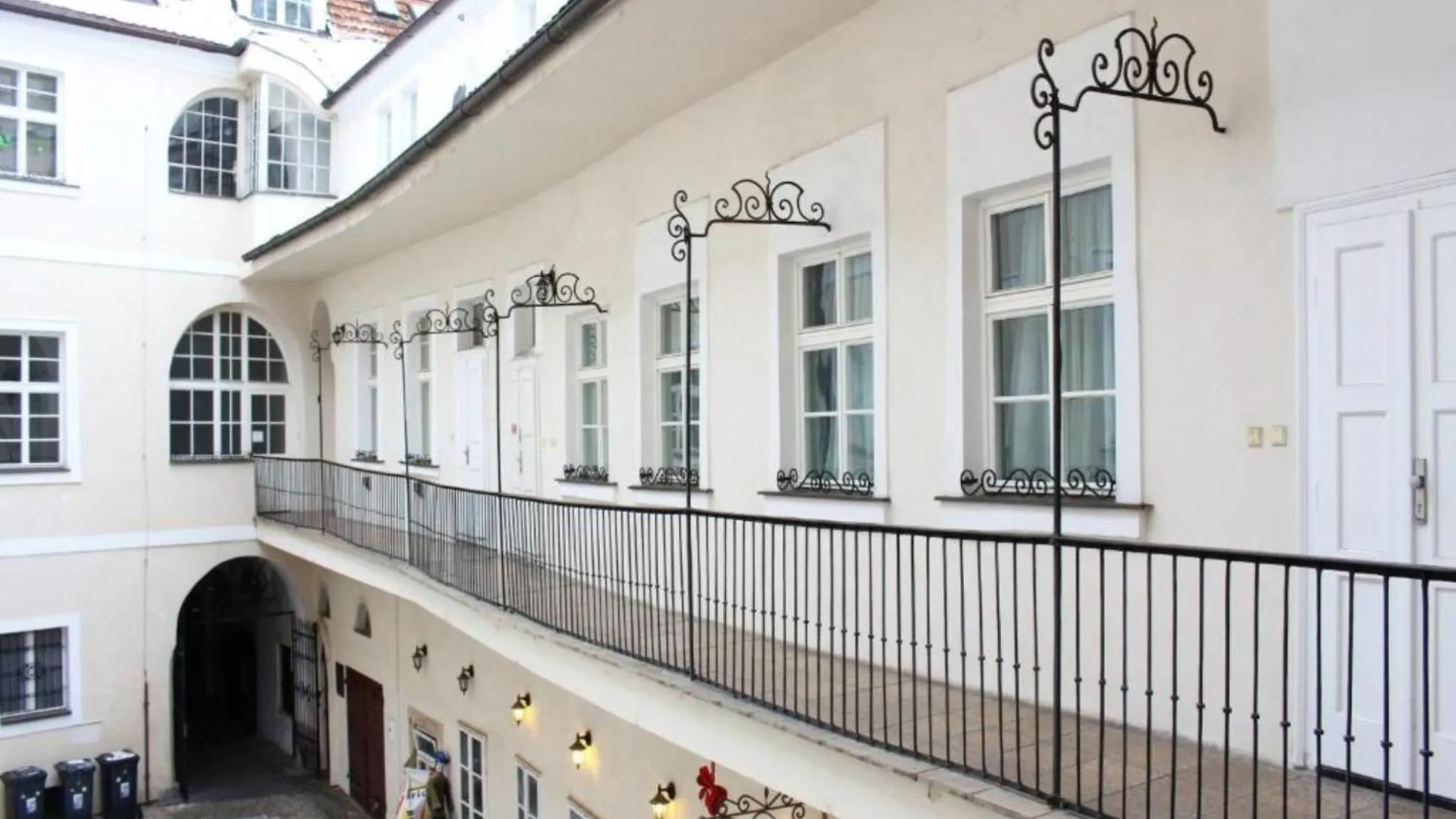 Apartment Old Town Home-1 By Interhome Prag