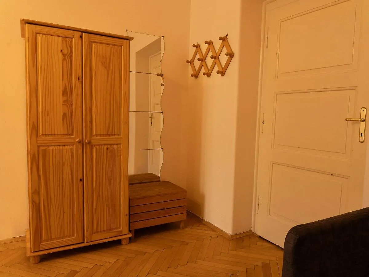 Apartment Old Town Home-1 By Interhome Prag Tjeckien